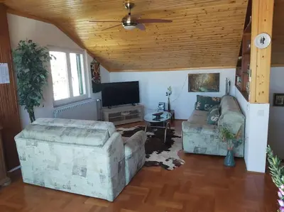 TV i/ili zabavni centar u objektu Villa Lam-Min