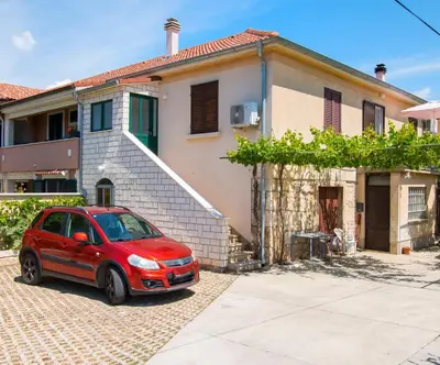 Zgrada u kojoj se nalazi apartman