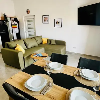 Apartments MIRNO MORE