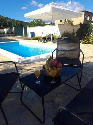 Bazen u objektu Family friendly house with a swimming pool Dazlina, Sibenik - 23303 ili u blizini