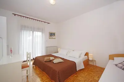 Krevet ili kreveti u jedinici u objektu Apartments with parking space Pirovac, Sibenik - 23330