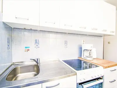 Kuhinja ili čajna kuhinja u objektu Apartment A Sea Home by Interhome