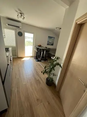 Kuhinja ili čajna kuhinja u objektu Apartman TIA Šibenik