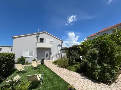Vrt u objektu Apartman TIA Šibenik