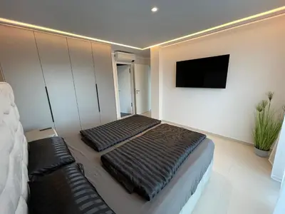 TV i/ili zabavni centar u objektu Sunhill Primosten Resort Apartment Dario