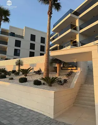 Zgrada u kojoj se nalazi apartman