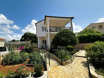Zgrada u kojoj se nalazi apartman