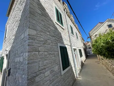 Zgrada u kojoj se nalazi apartman