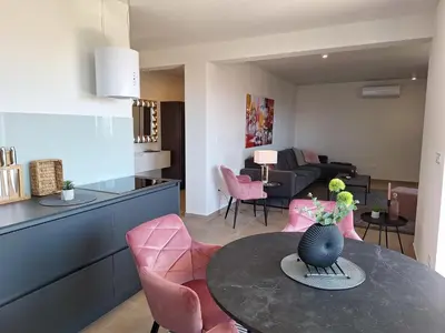 Kuhinja ili čajna kuhinja u objektu Apartment Traum-Meerblick-Vodice