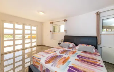 Krevet ili kreveti u jedinici u objektu Lovely Apartment In Sibenik