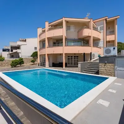 Lovely Apartment In Sibenik