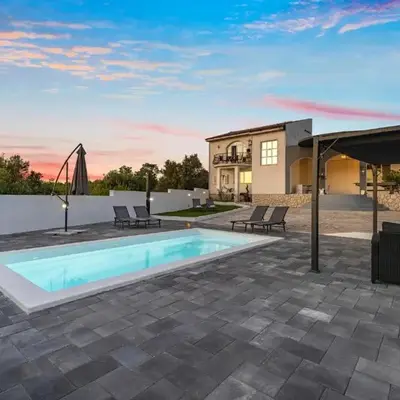 Beautiful Home In Primosten With Wifi