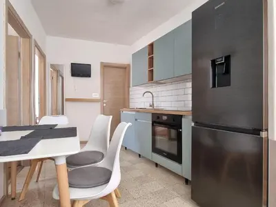 Kuhinja ili čajna kuhinja u objektu Apartment Mirta