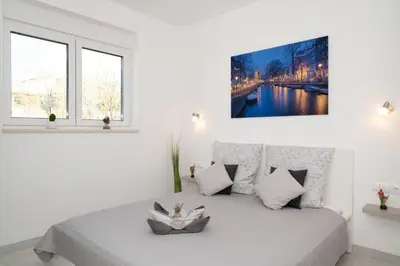 Krevet ili kreveti u jedinici u objektu Apartmani Villa Maestral Vodice