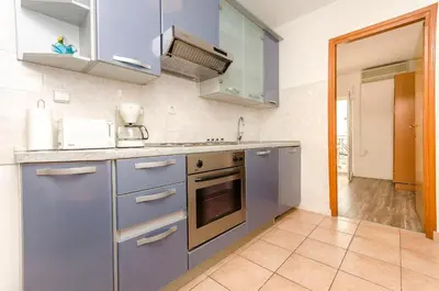 Kuhinja ili čajna kuhinja u objektu Apartment BR with sea view