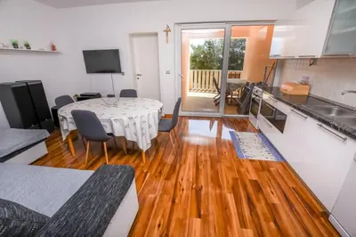Kuhinja ili čajna kuhinja u objektu Apartment Slavica