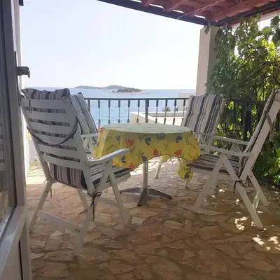 Apartments by the sea Rogoznica - 23439