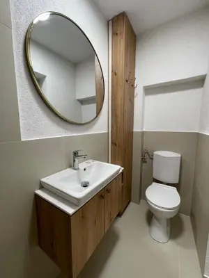 Kupaonica u objektu Apartman Ivana Šibenik, Brodarica