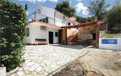 Pogled na planine ili pogled na planine iz vikendica