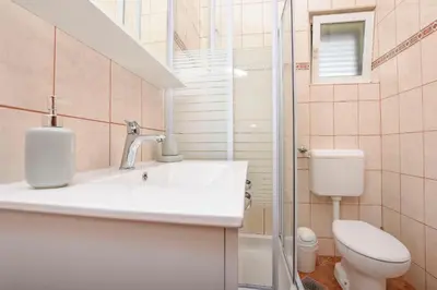 Kupaonica u objektu Apartments Josipa
