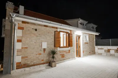 Zgrada u kojoj se nalazi vila