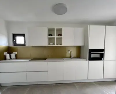 Kuhinja ili čajna kuhinja u objektu Golden Dream Apartment