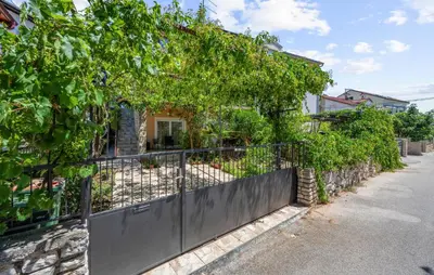 Zgrada u kojoj se nalazi apartman