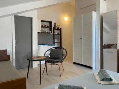 Kuhinja ili čajna kuhinja u objektu Studio Cvita