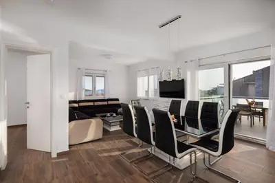 TV i/ili zabavni centar u objektu Villa Laura Apartments