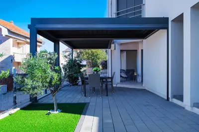 Vrt u objektu Apartman Nina Šibenik, Brodarica