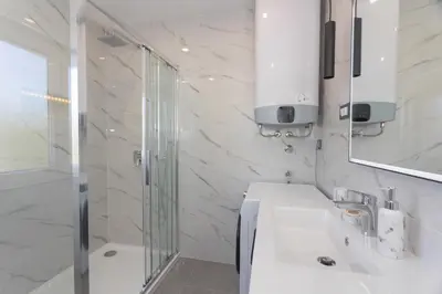 Kupaonica u objektu Apartment Omnia