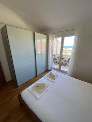 Krevet ili kreveti u jedinici u objektu Apartment Bumbar Sunset