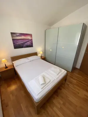 Krevet ili kreveti u jedinici u objektu Apartment Bumbar Sunset
