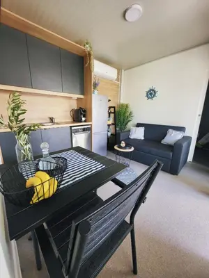 Kuhinja ili čajna kuhinja u objektu Mobile home Maresol