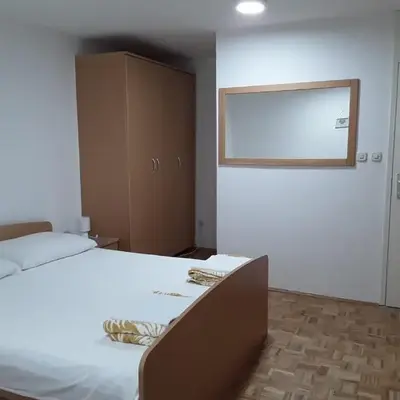 Room Nada