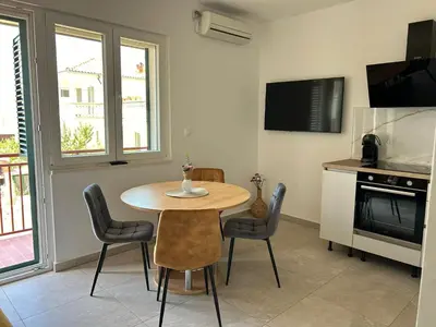 Kuhinja ili čajna kuhinja u objektu Apartman MARITA