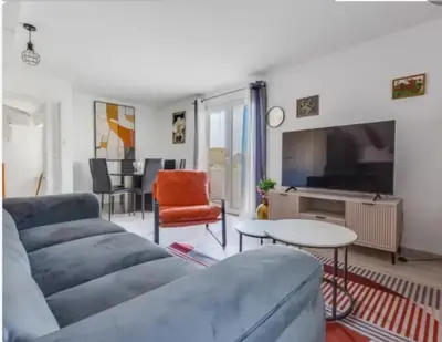 TV i/ili zabavni centar u objektu House Nika Tribunj