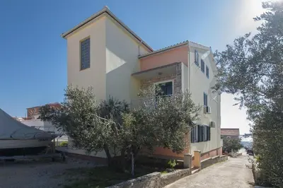 Zgrada u kojoj se nalazi apartman
