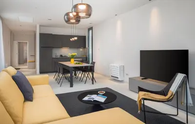 TV i/ili zabavni centar u objektu 2 Bedroom Gorgeous Apartment In Betina