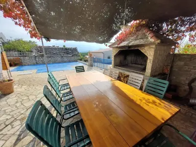 Bazen u objektu Skradin villa et studio ili u blizini