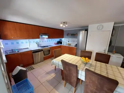 Kuhinja ili čajna kuhinja u objektu Skradin villa et studio