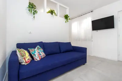 TV i/ili zabavni centar u objektu Studio apartman Casa Lambaša