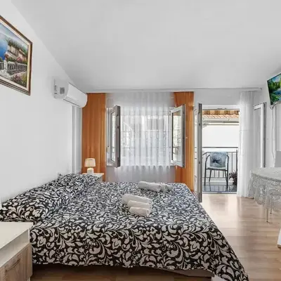 Gorgeous Apartment In Vodice