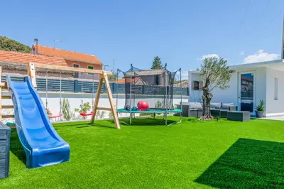 Dječje igralište u objektu Villa Tranquil Rest