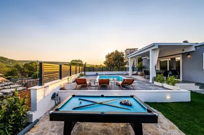 Balkon ili terasa u objektu Villa Tranquil Rest