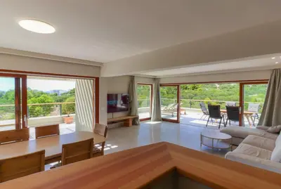 TV i/ili zabavni centar u objektu Exceptional Penthouse with Magic SeaView - Top location