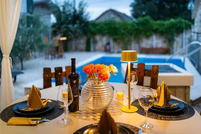 Bazen u objektu Villa Romantic Oasis ili u blizini