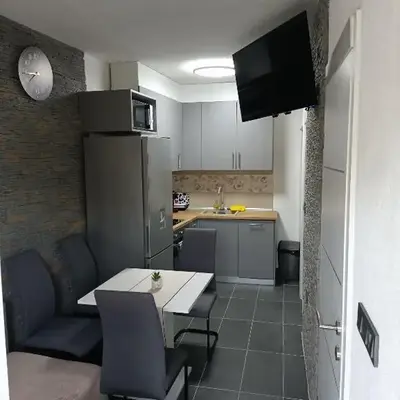 Apartman M&A