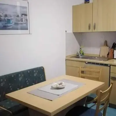 Apartments Marija - One Bedroom Apartment with Balcony and Sea View uti A2