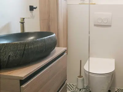 Kupaonica u objektu Villa La Ze - Three Bedroom Villa with Swimming Pool
